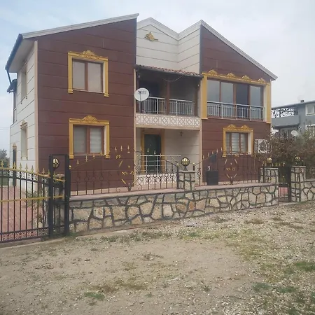 Living House Willa Salihli