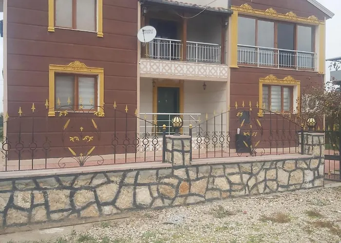 Villa Living House
